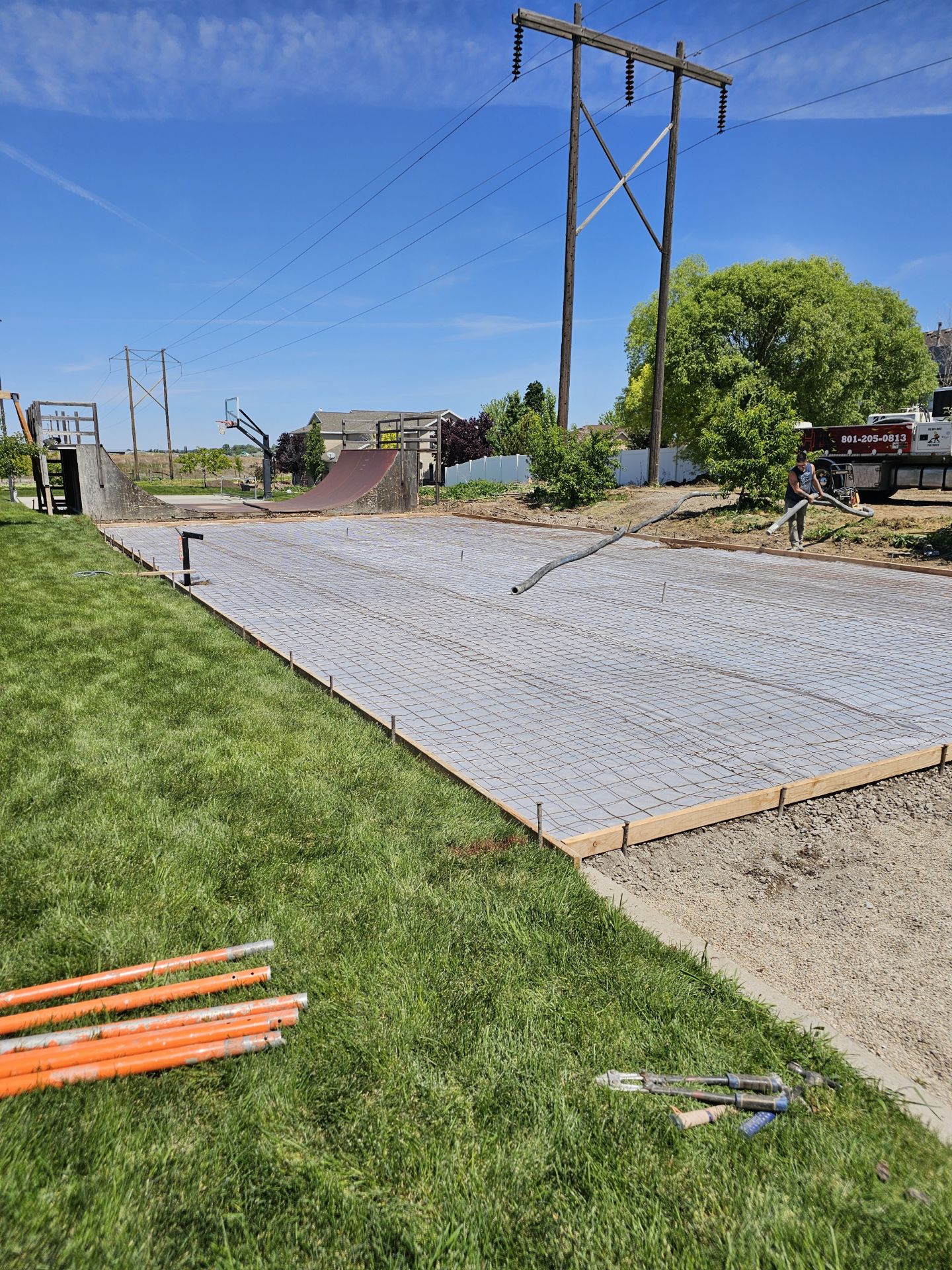 Rebar mesh concrete slab preparation in Utah